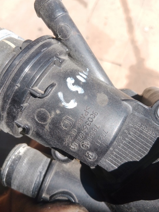 thermostat housing CITROEN FORD PEUGEOT 9603648780