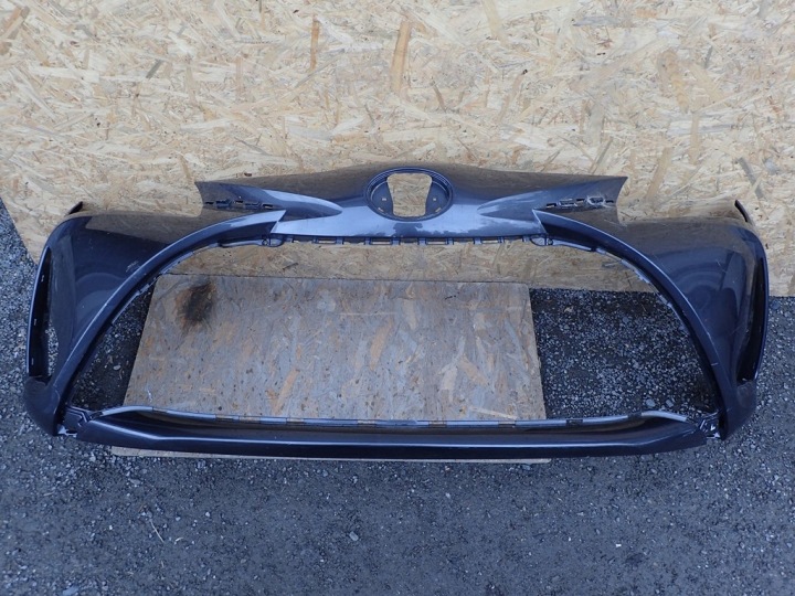STOSSSTANGE VORNE VORNE TOYOTA YARIS 3 III LIFT 17