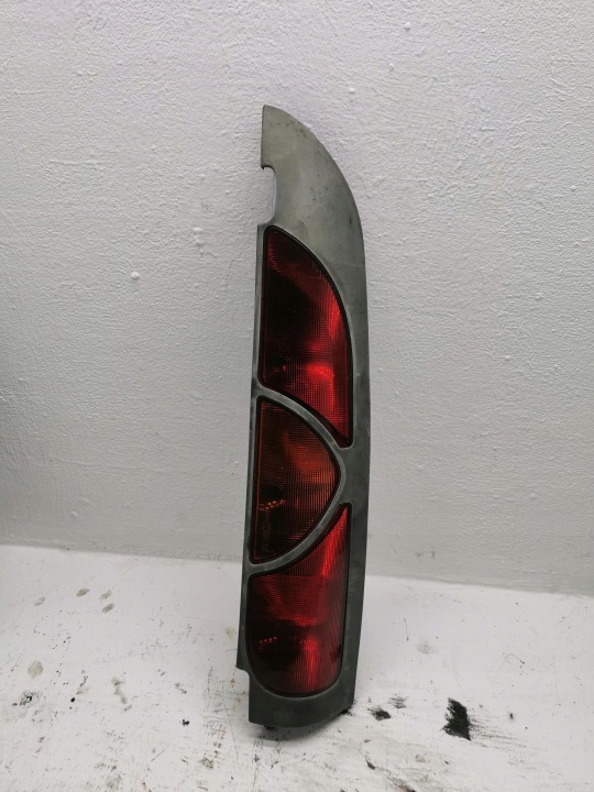 Licht rechts heck RENAULT KANGOO und 97-03 EU