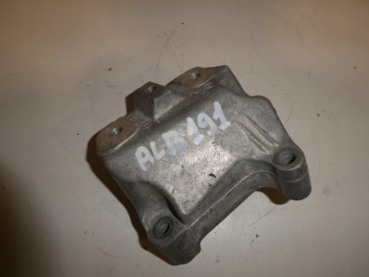 VW AUDI SEAT SKODA BOÎTE VITESSE MONTAGE SUPPORT PATTE ENGRENAGE 1K0199117AH