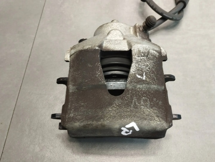 Audi A1 1.6 TDI Bremssattel Bremse Sattel links vorne