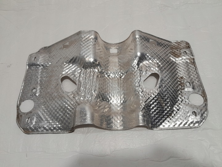 AUDI Q5 II 80A Couverture tablier moteur TERMICZNA 80A521443D
