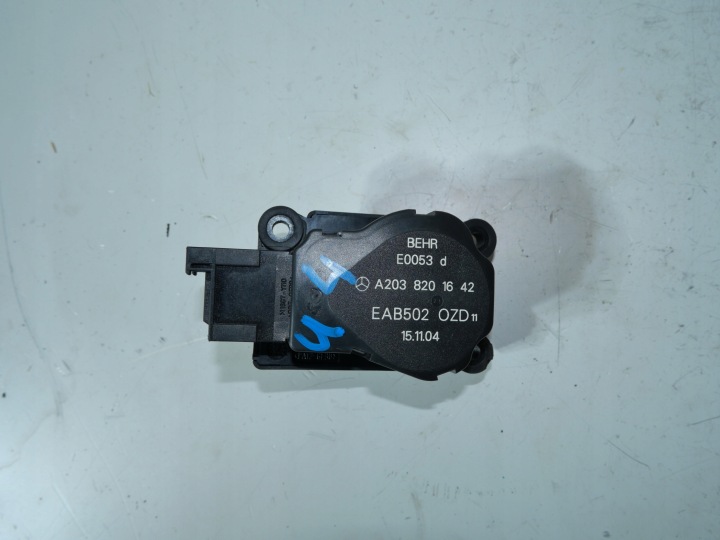 mini motor of the heating MERCEDES A2038201642