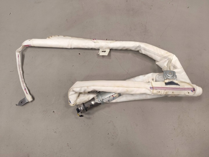 TOYOTA YARIS IV střešní airbag airbag levá