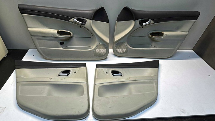 KOMPLET Boczkow Laterale / lato PANNELLO PORTA PORTIERA PORTA Portiera SAAB 9-3 93 jasne OE BEZOWE KREMOWE