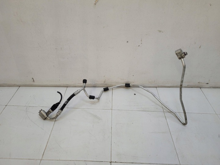 VW GOLF V VI TOURAN SCIROCCO Tuyau flexible Conduit pieces tuyaux Climatisateur air conditionné 1.4 TSI 1K0820741AT