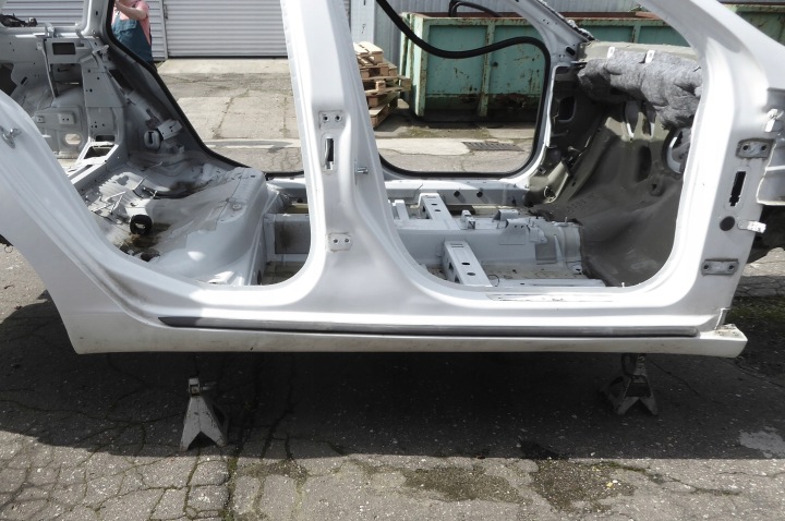 minigonna rivestimento montante destra OPEL INSIGNIA A