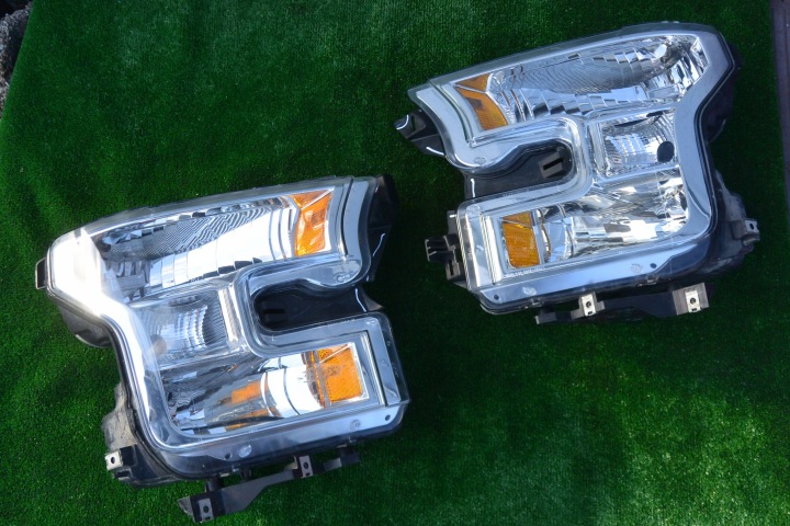light fog light left right FORD F150 15-17 USA