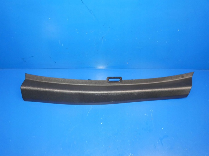 VOLVO V60 II 18- copertura GREMBIALINA SLUPKA PORTELLONE COFANO POSTERIORE sinistra posteriore
