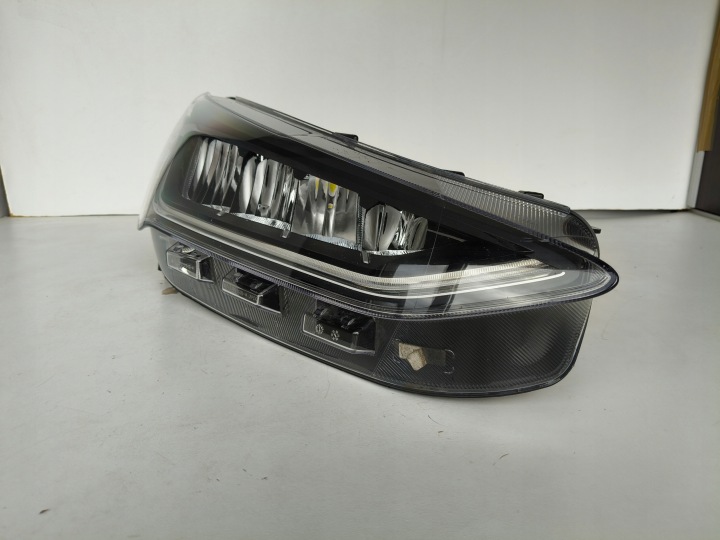 light right REFLEKTOR FORD FOCUS MK4 22- LIFT FULL LED