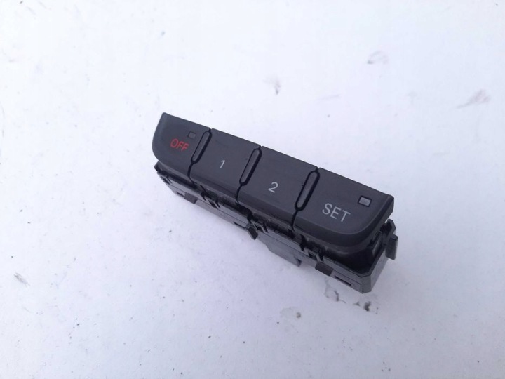 tlačítko przyciski pamieci sedačka řidičů Audi A4
