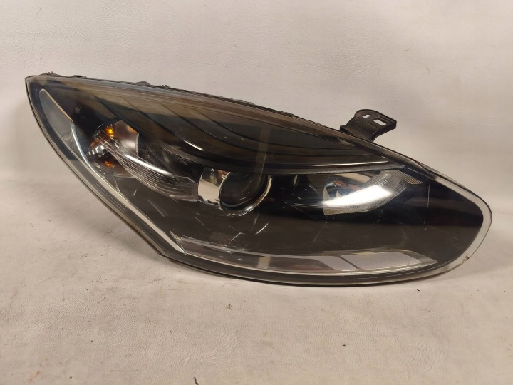 Renault Megane 3 III 13- Lift Feux phare Droit Avant Avant