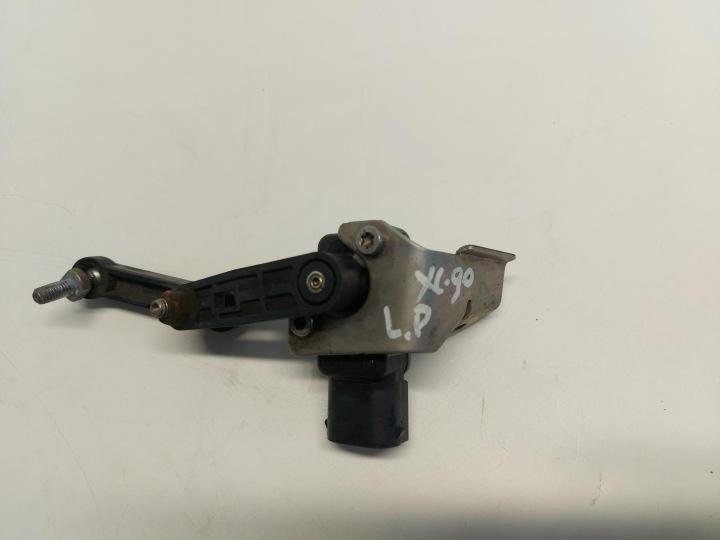 Volvo XC90 II LIFT B5 2021 sensor poziomowania of the lights left front 32246991