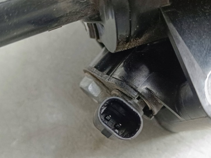 2025 Hyundai Santa Fe V MX5 EHB0019 thermostat housing 8