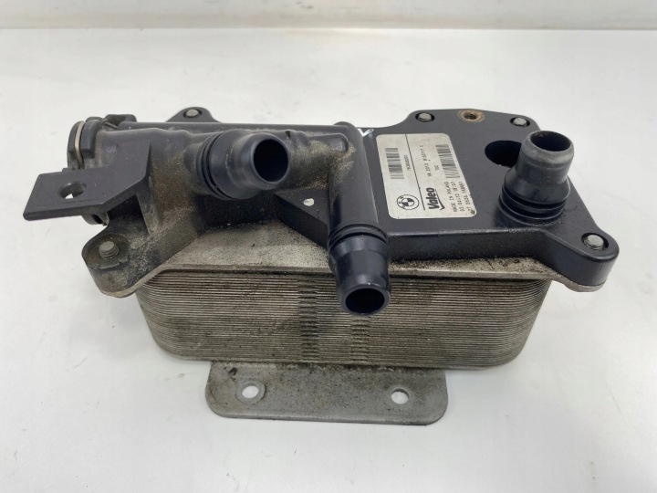 BMW 320i F30 F35 F31 520i F10 N20 2.0 radiatore olio 763858201