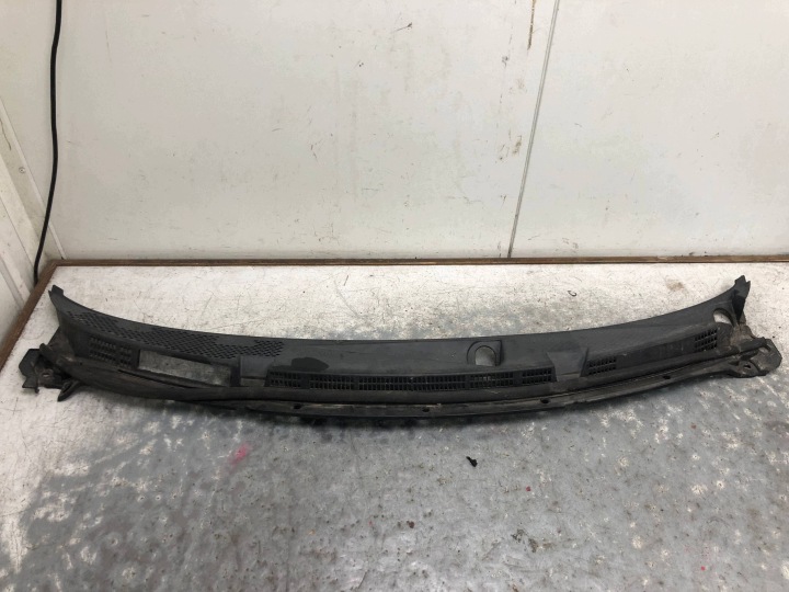 Griglia gocciolatoio NISSAN MICRA K12 66862AX700