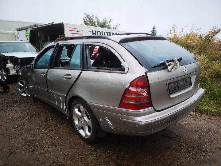Mercedes-Benz C-CLASS Freio da bomba de vácuo 2004 2.7L 61123000 7