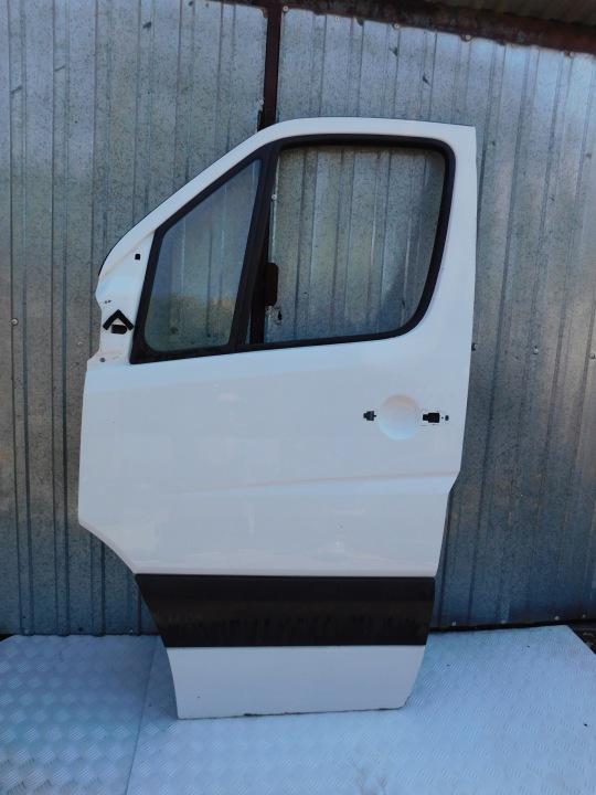 ajtó elsö eleje bal kierowcy Mercedes Sprinter 906 Crafter biale