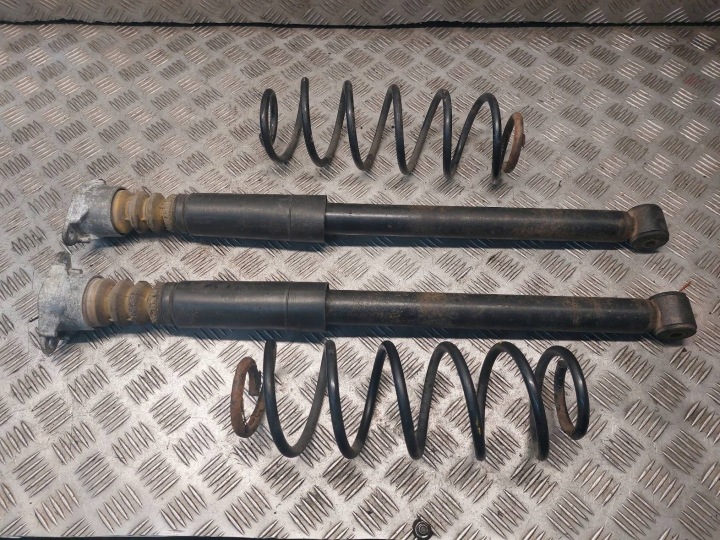Stoßdämpfer + Fahrwerksfeder links heck + rechts heck FORD FUSION und