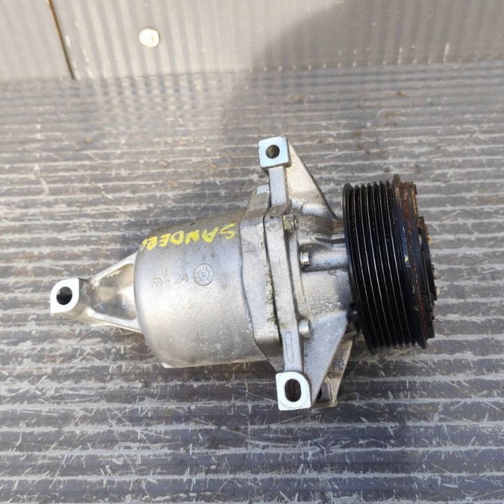 DACIA SANDERO III Compressore Compressore CLIMATIZZATORE ARIA CONDIZIONATA 926008469R
