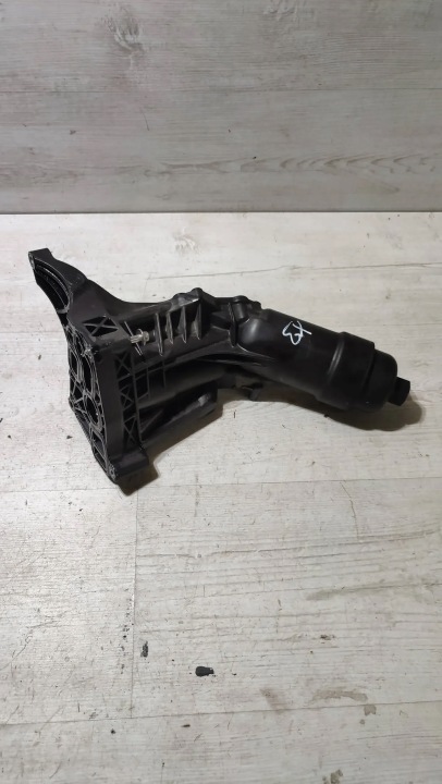 BMW X3 F25 15r 2.0d Boîte Poignée Filtre Huile