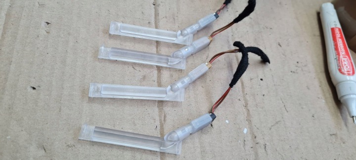 A6 C6 LIFT Licht LED Dioden OSWIETLENIE KLAMEK vorne heck 4X 4D0919063A