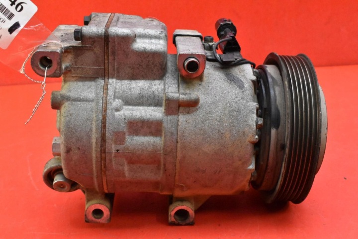 pump compressor of the air conditioning HYUNDAI I30 1 and FD 1.4 16V 109 KM LIFT 10-12