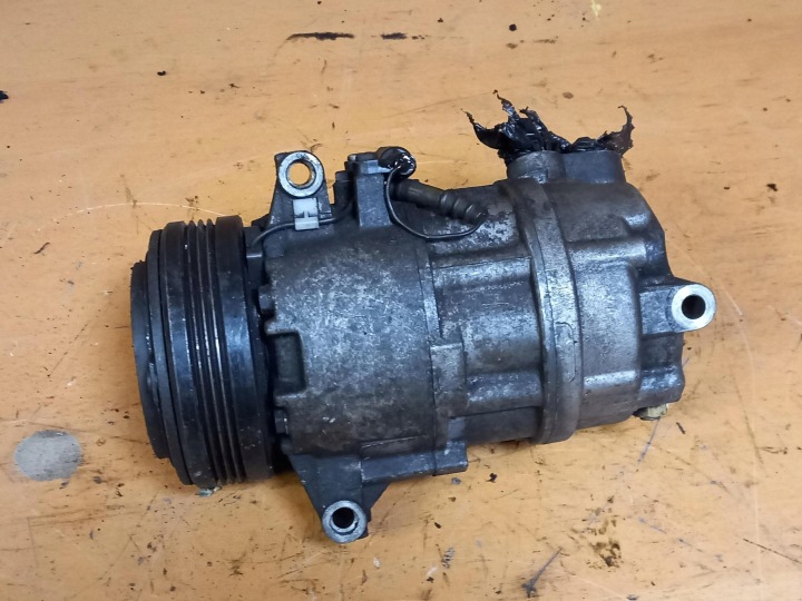 Compresseur Climatisateur air conditionné BMW X3 E83 2.0D M47 6905643 03-10