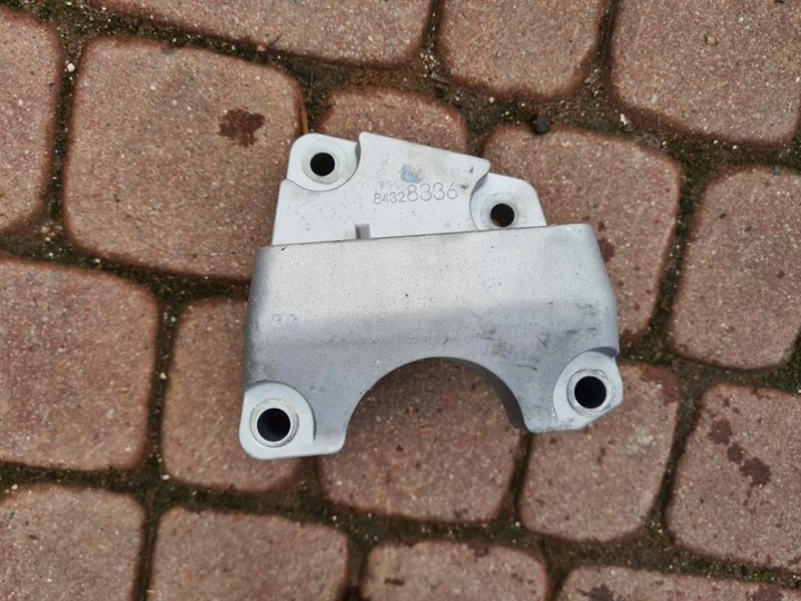 engine mount 2.0D 170KM Opel Insignia B 84328336
