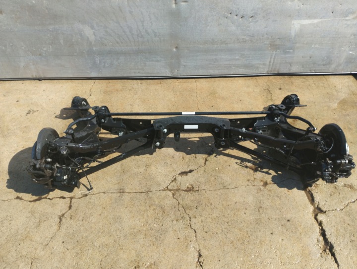 BMW X1 F48 sususpension rear part rear.