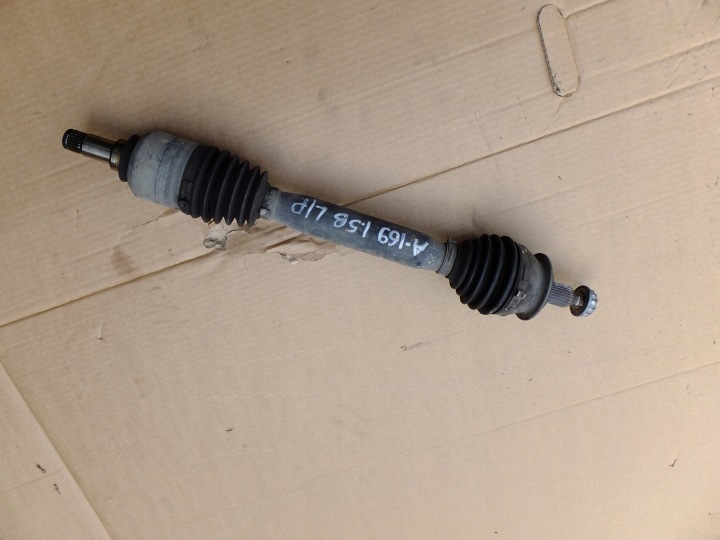 Semiasse sinistra mercedes w169 1,5 B 2006r