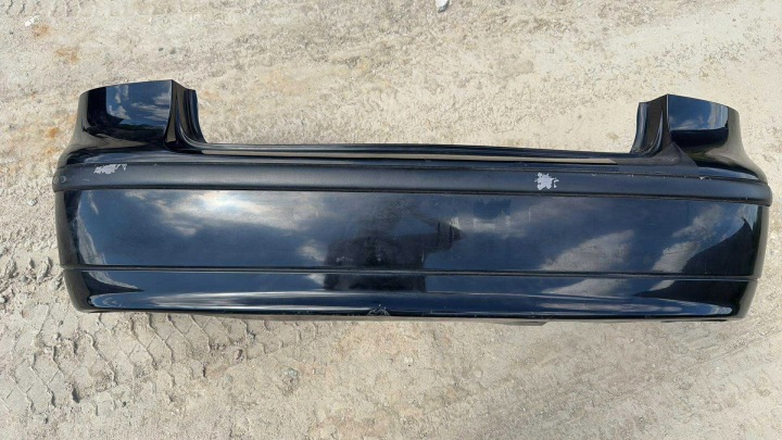 nárazník záď SAAB 9-3 II 93 oe sedan barva 170 zadní cerný + doplněk