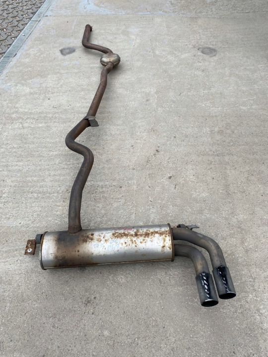 BMW F30 LCI 2.0D exhaust silencer 8578011