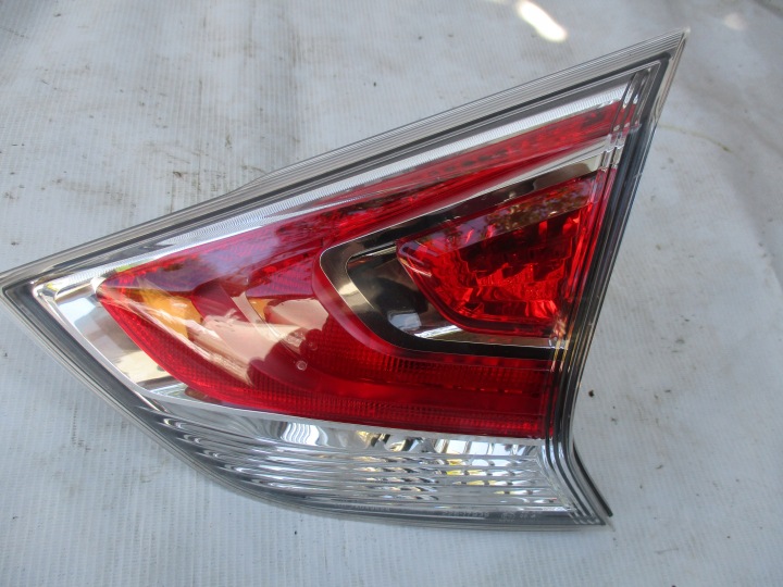 light right rear part Nissan X- Trail T 32 to the bonnet 265544CA1A