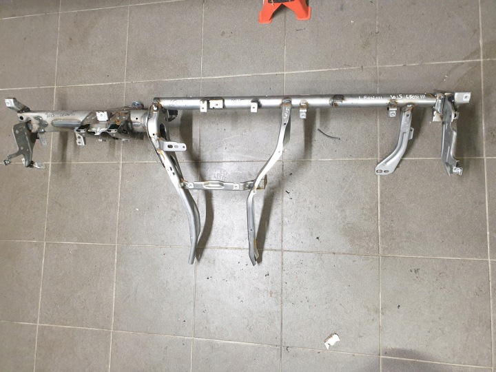 greda ispod DESKE vezni lim držač SEAT LEON 5F III 3 2013