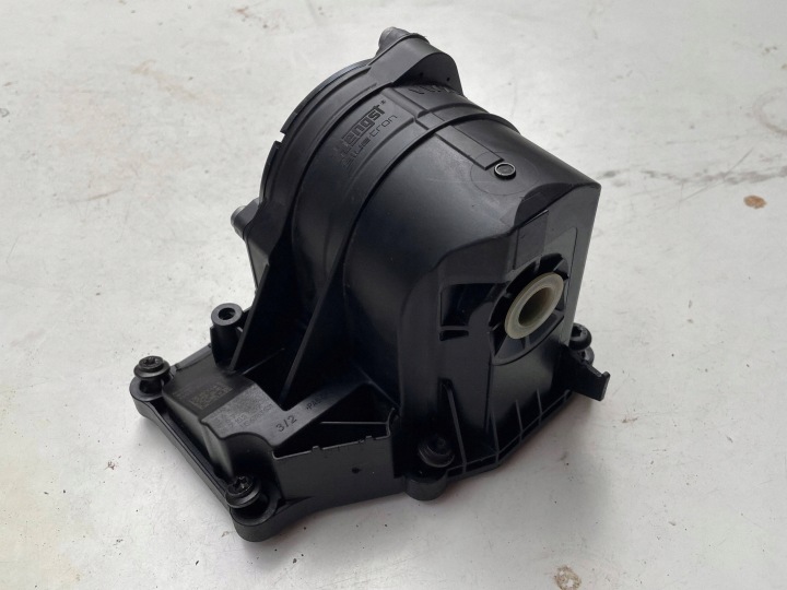 CUPRA FORMENTOR LIFT 2025 Couvercle Filtre Huile ODMA 05E103464F !J