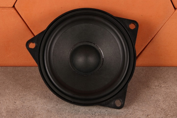 BMW X3 G01 X4 G02 X5 G05 X6 G06 X7 G07 speaker SREDNIOTONOWY TOP 2622517