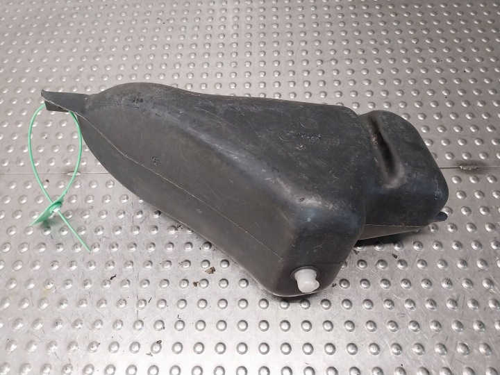 Ausdehnungsbehälter des Wassers 1180938 BMW E34