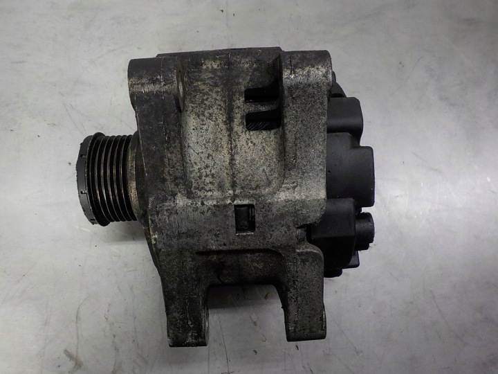 PEUGEOT PARTNER II 1.6 HDI CL8 alternator 9665580680