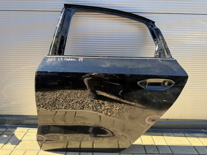 Audi A3 8y berlina PORTA Portiera posteriore sinistra sinistro posteriore 2021