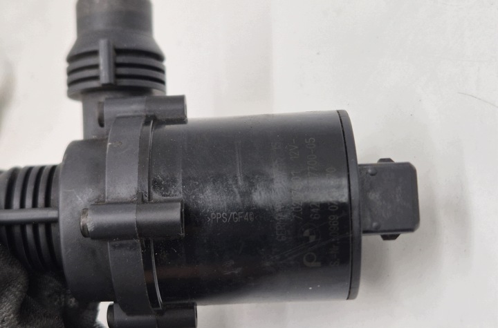 supplementary water pump BMW E60 702078 original!