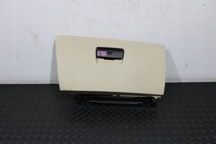 Handschuhfach konsole BMW 3 E92 COUPE