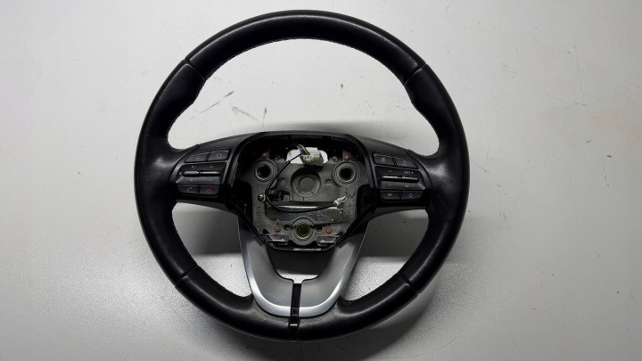 HYUNDAI I30 III Volant Cuir, en cuir MULTIFUNKCJA LADNA 17-22