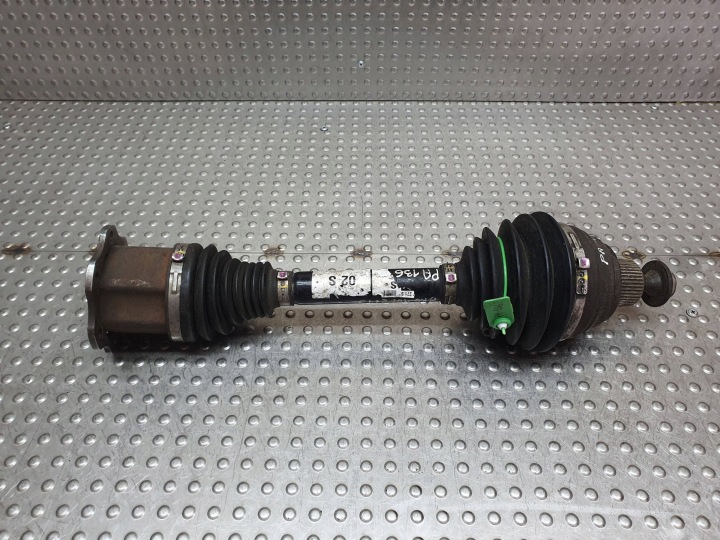 Antriebswelle links vorne MULTITRONIC 8K0407271S AUDI A4 B8 A5 8T 2.7 TDI