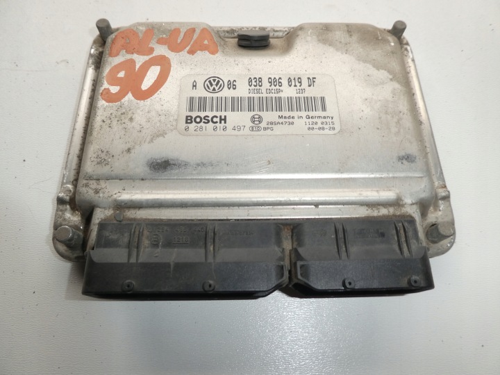 COMPUTER BEDIENTEIL DES MOTORS SEAT SKOD AUDI VW 1.9 TDI 038906019DF