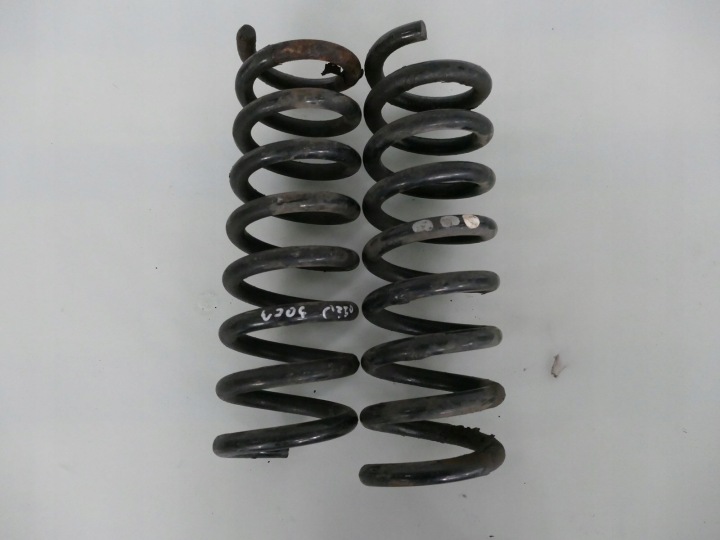 MERCEDES C W204 3.0 CDI sedan spring rear part KPL 10r