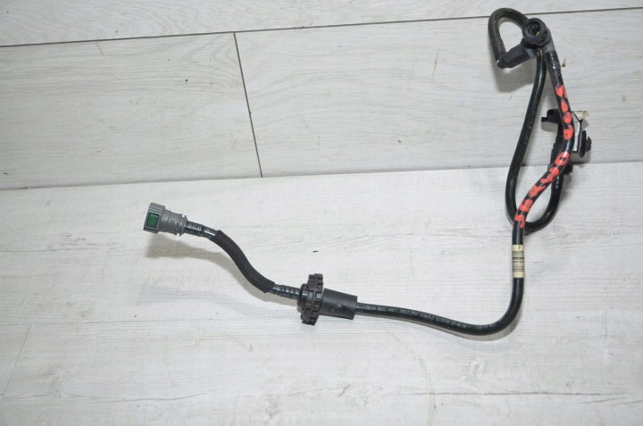 of the hose vacual 1.2 VTI Peugeot 2008 14r