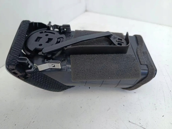 KD4564830 2.2L diesel 9