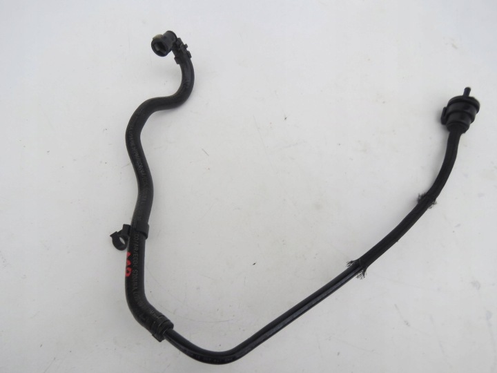 hose ODPOWIETRZAJACY PAROWNIK PORSCHE CAYENNE 4.5 V8 7L5133366K