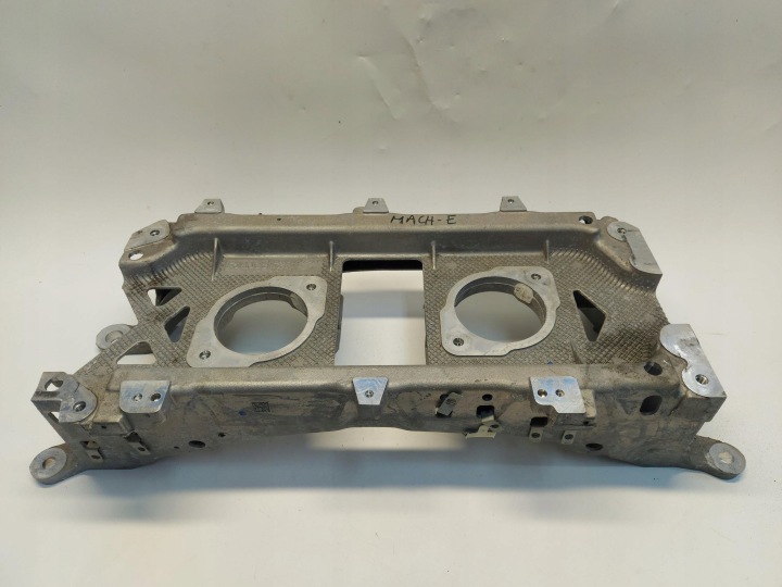 Ford Mustang Mach-E axle beam holder of the engine